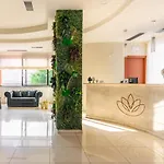 Lual Bleisure Hotel